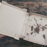 ¿Se puede reciclar el cartón sucio?